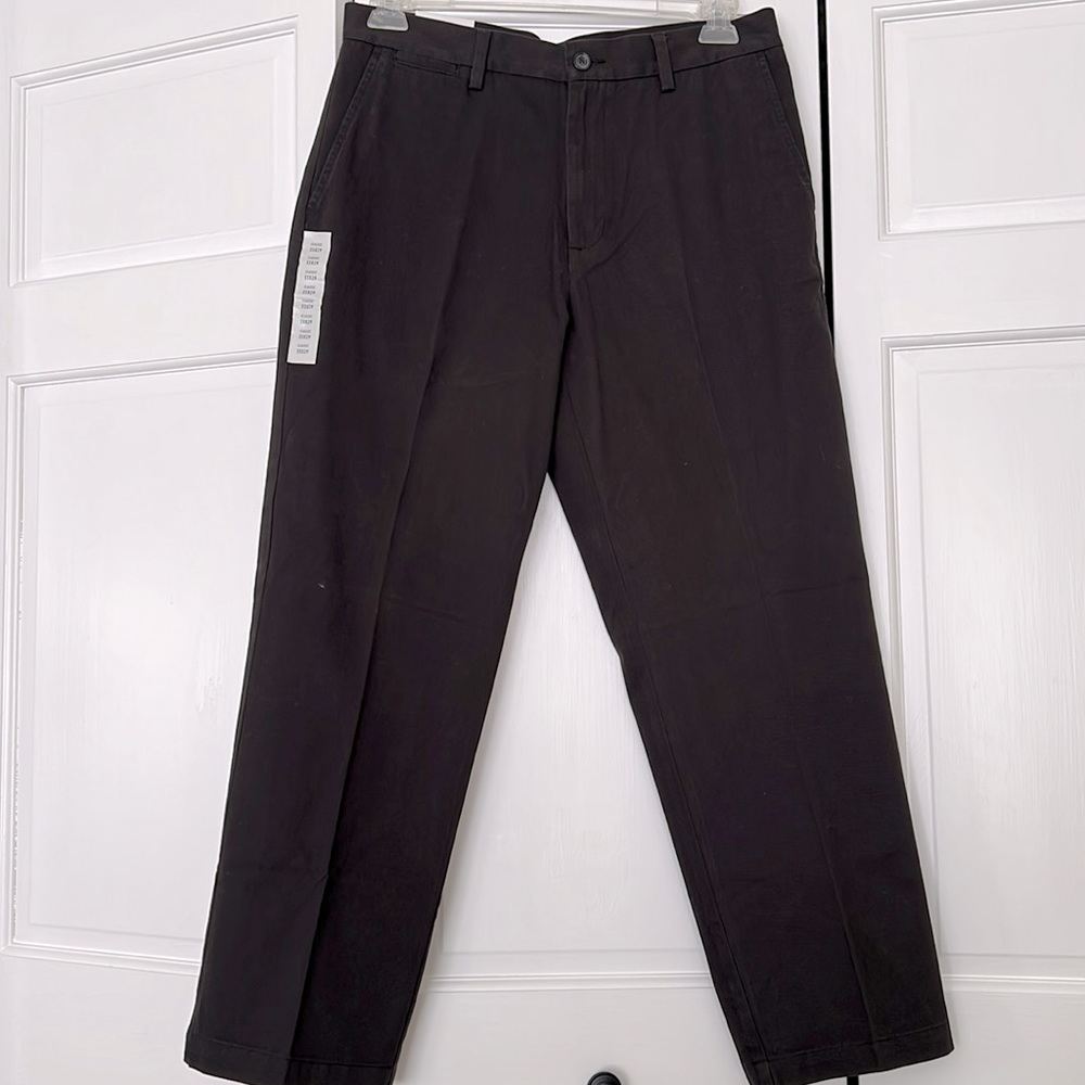 NWT Croft & Barrow classic fit black Khaki Pant.